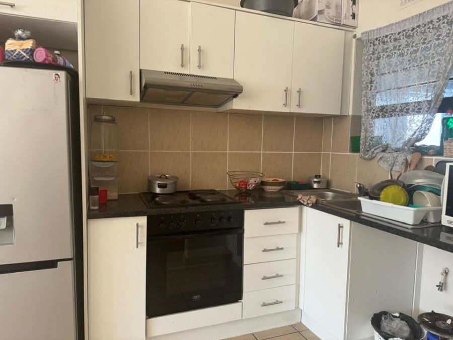 2 Bedroom Property for Sale in Parklands East Western Cape